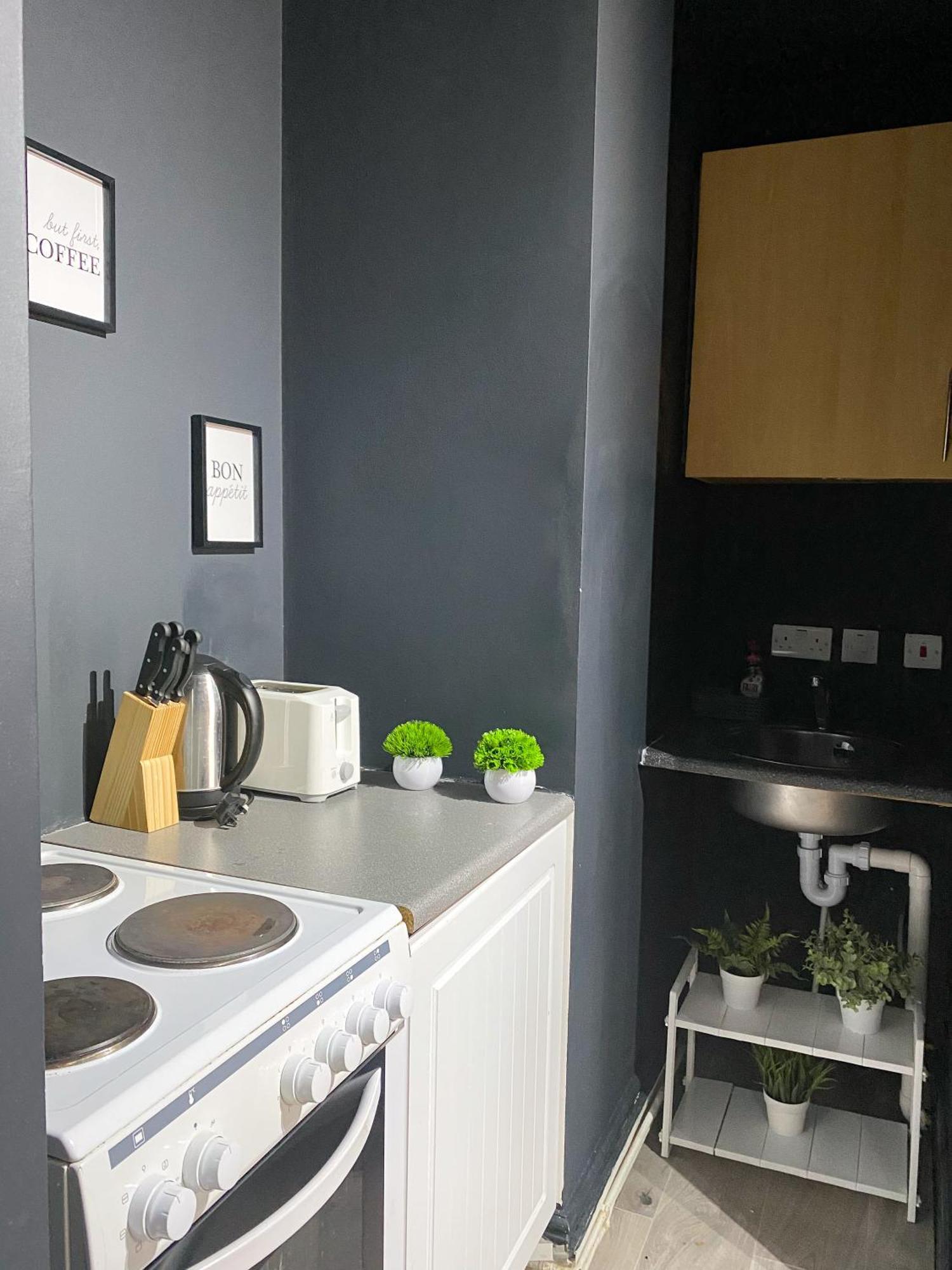Appartamento Cozy Flat Holland Road Close To Westfield *